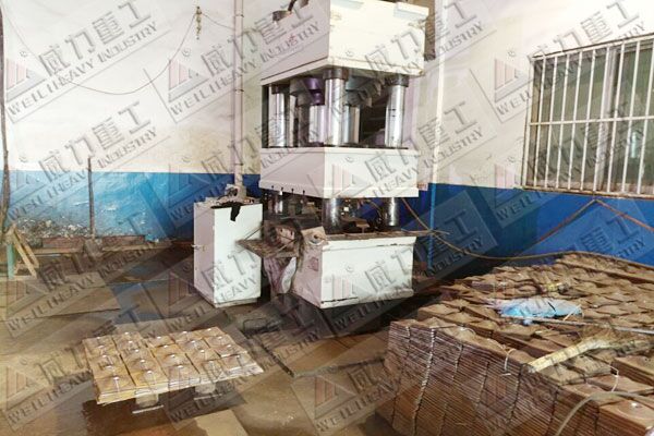 礦用錨桿托盤(pán)液壓機(jī)