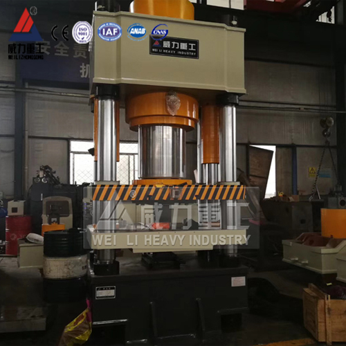 630噸四梁四柱液壓機|稀土合金壓塊機