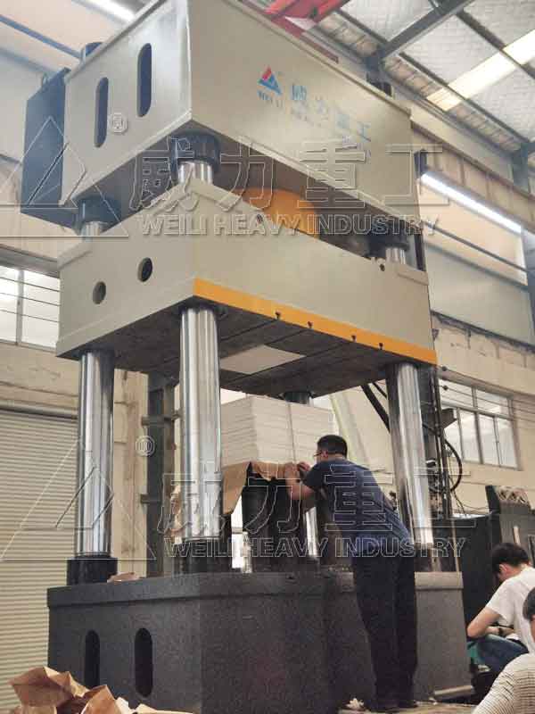 2000噸油壓機(四柱/臥式/框架/龍門)-2000噸液壓機價