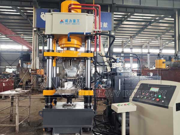 400噸牛羊舔磚液壓機(jī)