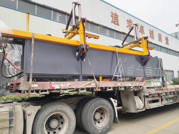 自動送料機(jī)裝車發(fā)貨